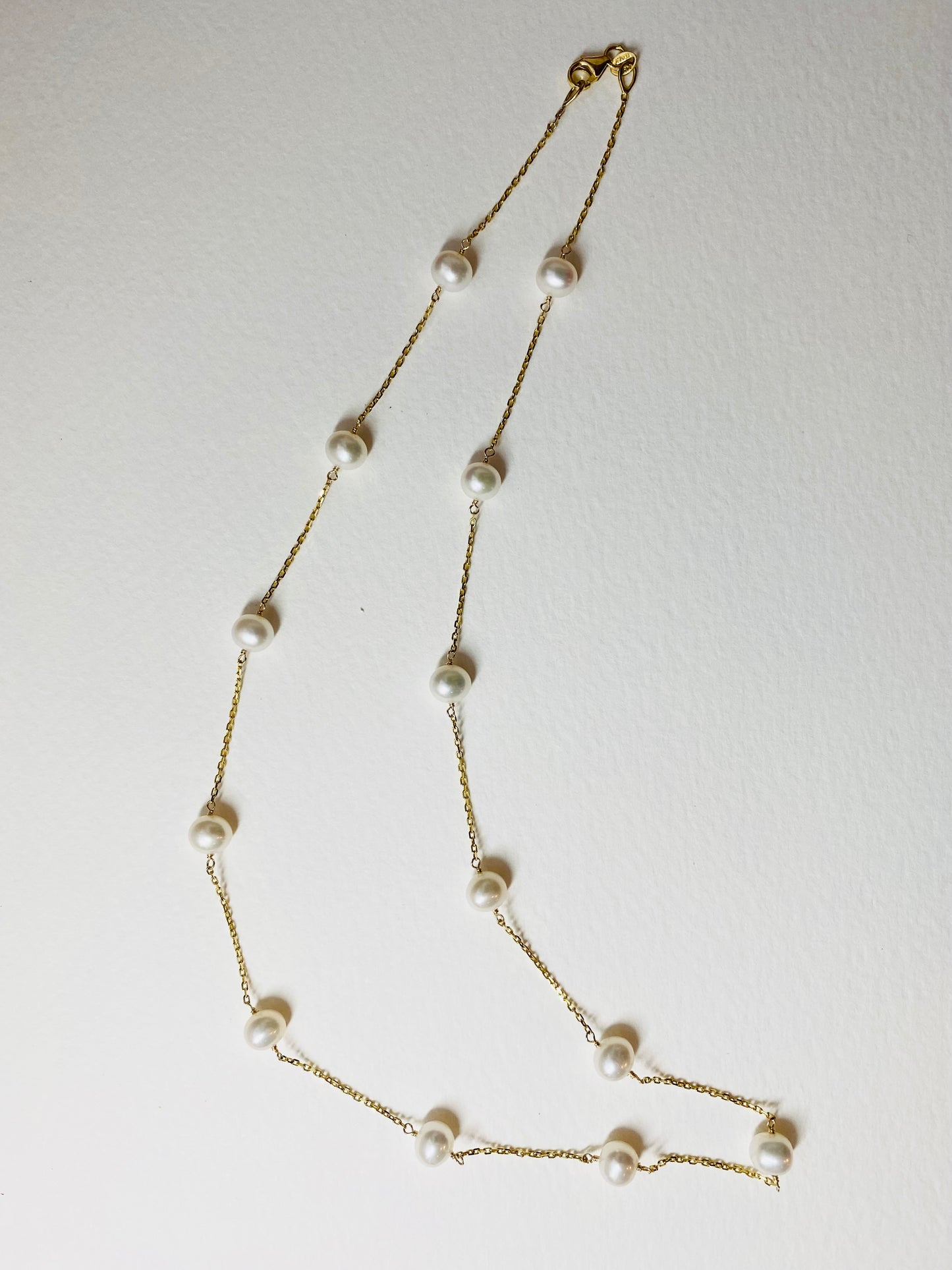 Chain-Pearl Gold Necklace